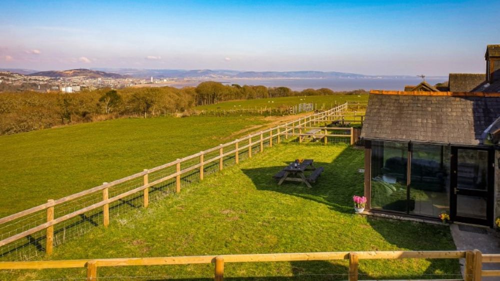 Clyne Farm Centre - 4 to 35 guests - Swansea, Gower, Wales