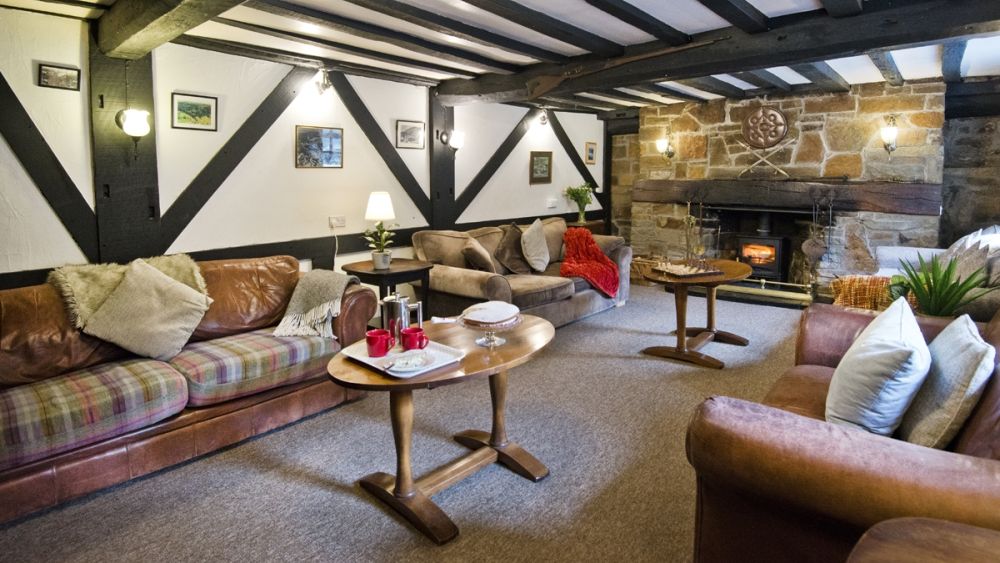 The Anchor - Perfect holiday home for exploring the Forest of Dean and Wye Valley, Sleeps 12-22