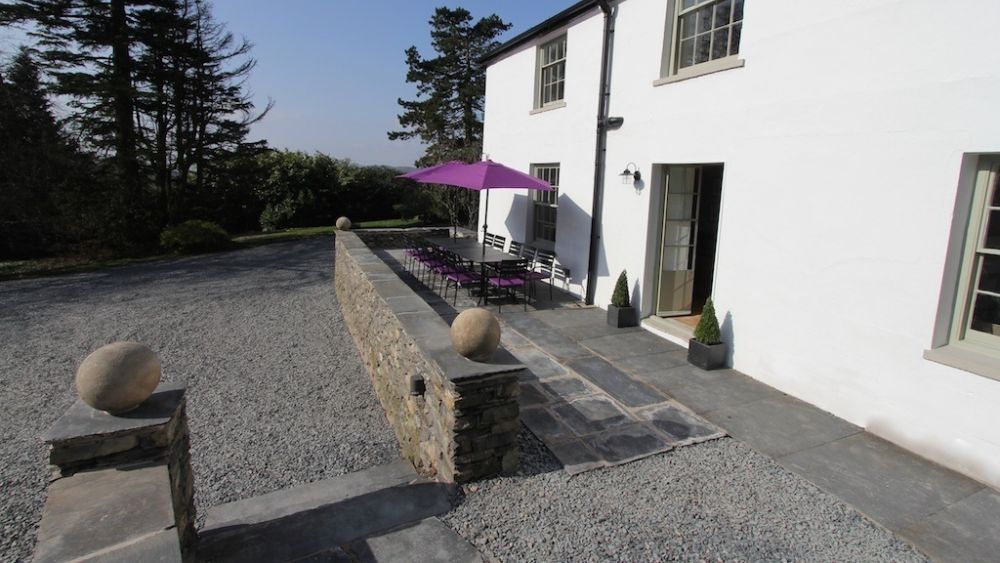 Orrest Head House, 5 star, large house with its own bar