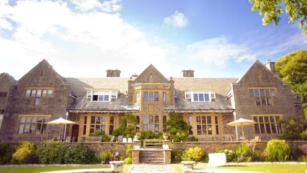 Pickwell Manor – a coastal retreat for families, friends and special celebrations