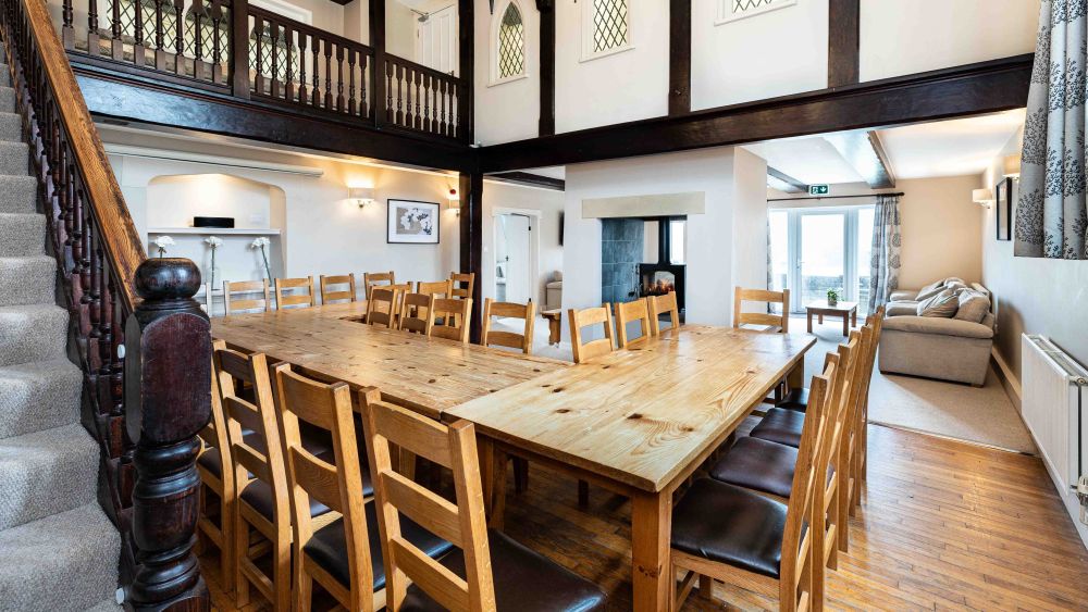Quarnford Lodge for 20-28 guests.