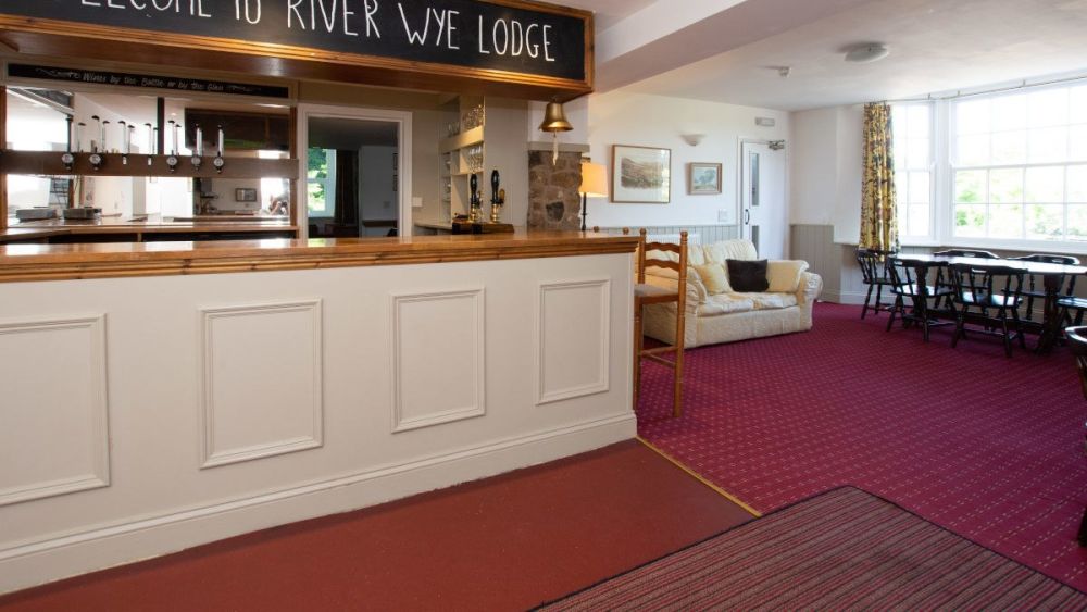 River Wye Lodge - Fantastic location in the Forest of Dean, sleeps 12-26