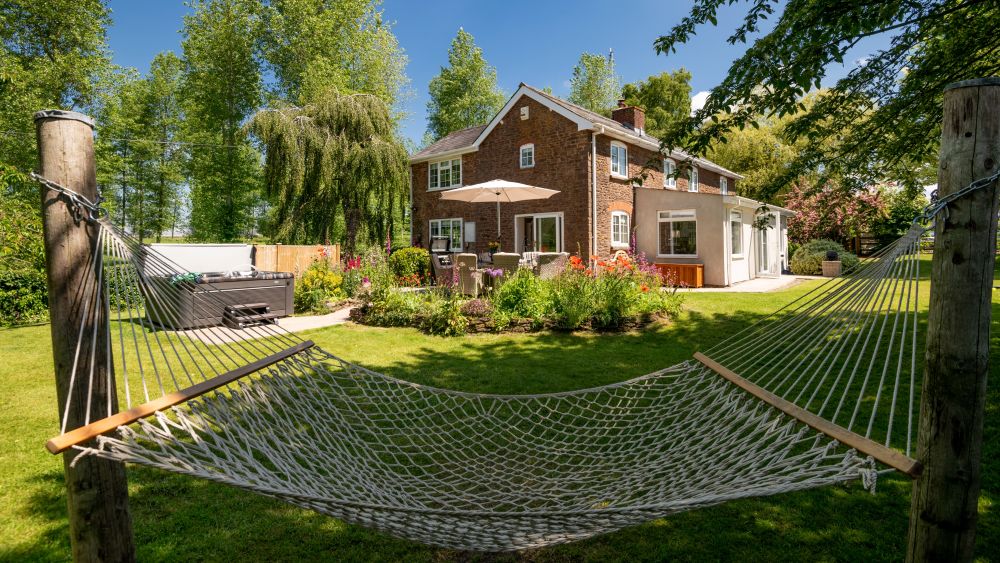 Old Barn House, 4 bedrooms, set in the rolling Herefordshire countryside.