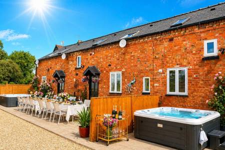The Shakespeare Lodge - Sleeps up to 12 - Central England