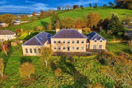 Ty Penbryn Estate set in 1.8 acres- Sleeps 24+