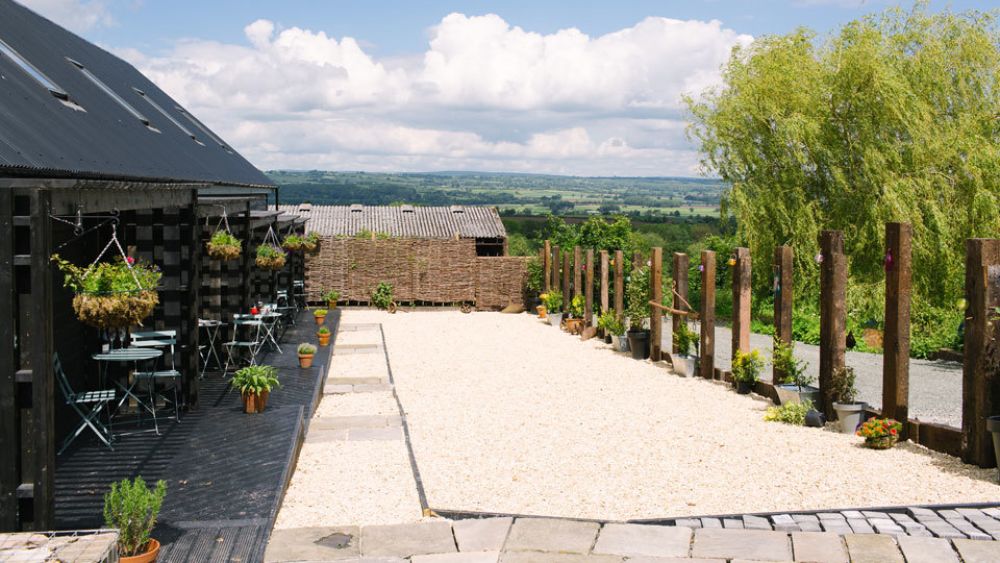 Westbrook Court Country House set in 5 acres nr Hay on Wye - Perfect for Families and Hen & Stags